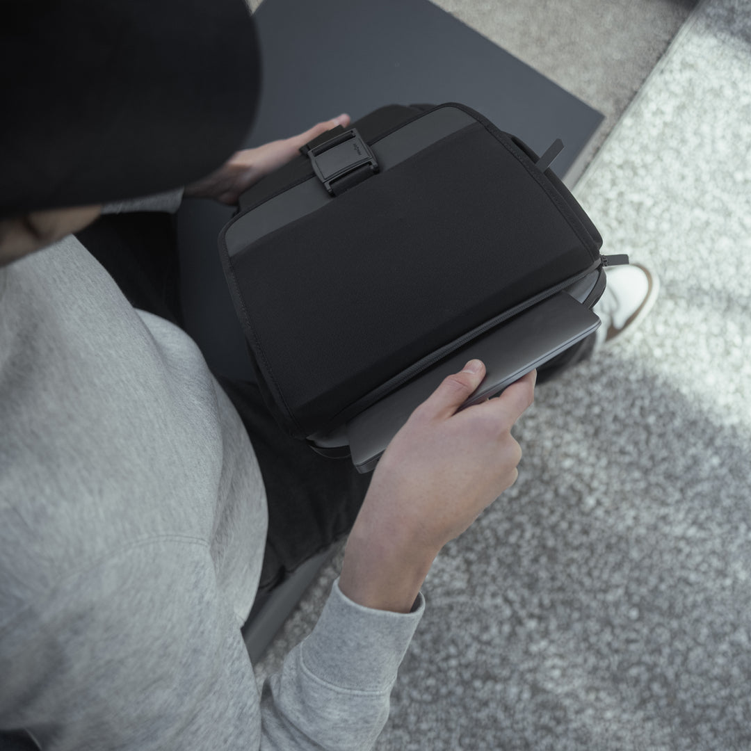 DAYFARER V2 Backpack