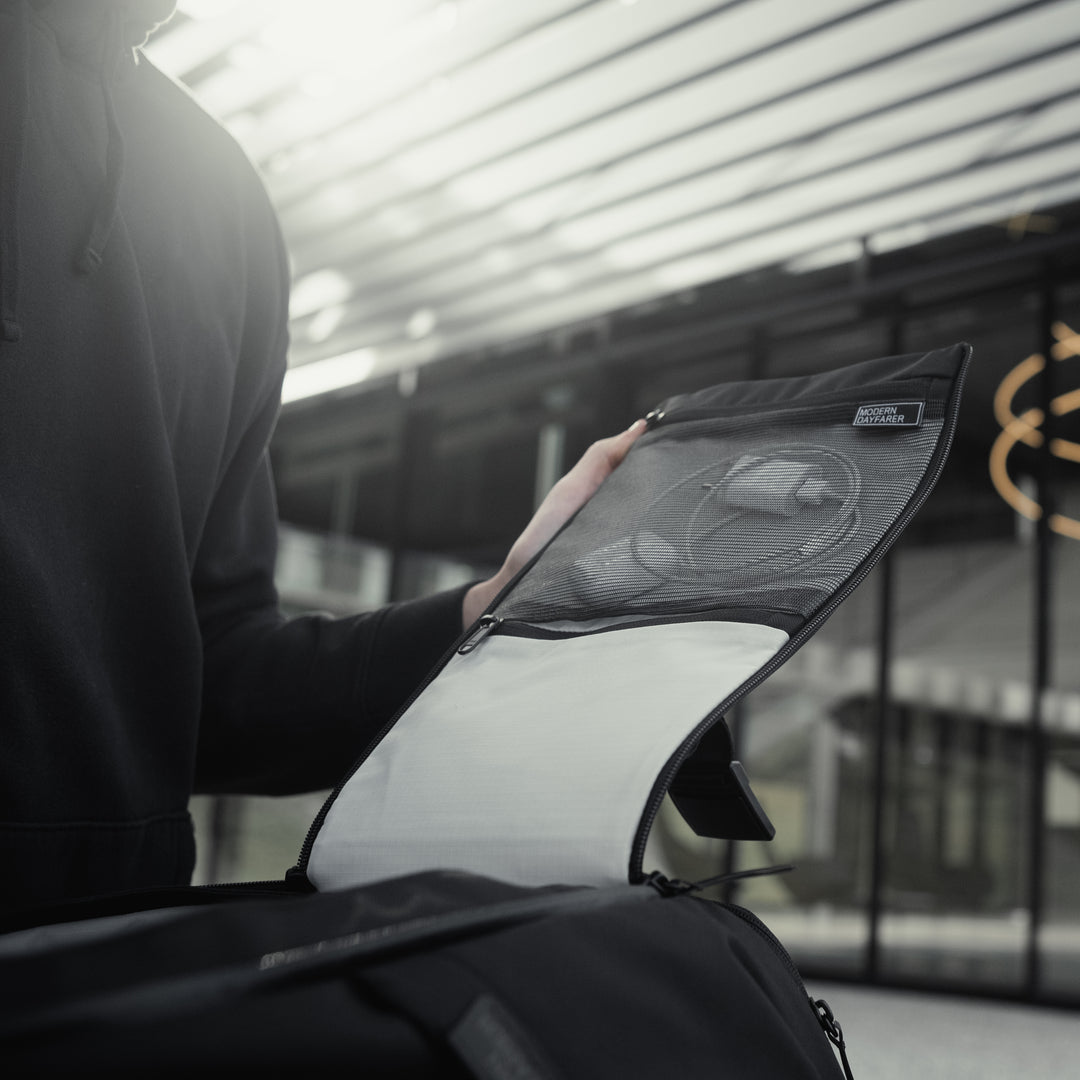 DAYFARER V2 Backpack